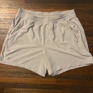 Lululemon Men’s Pace Breaker Shorts XL